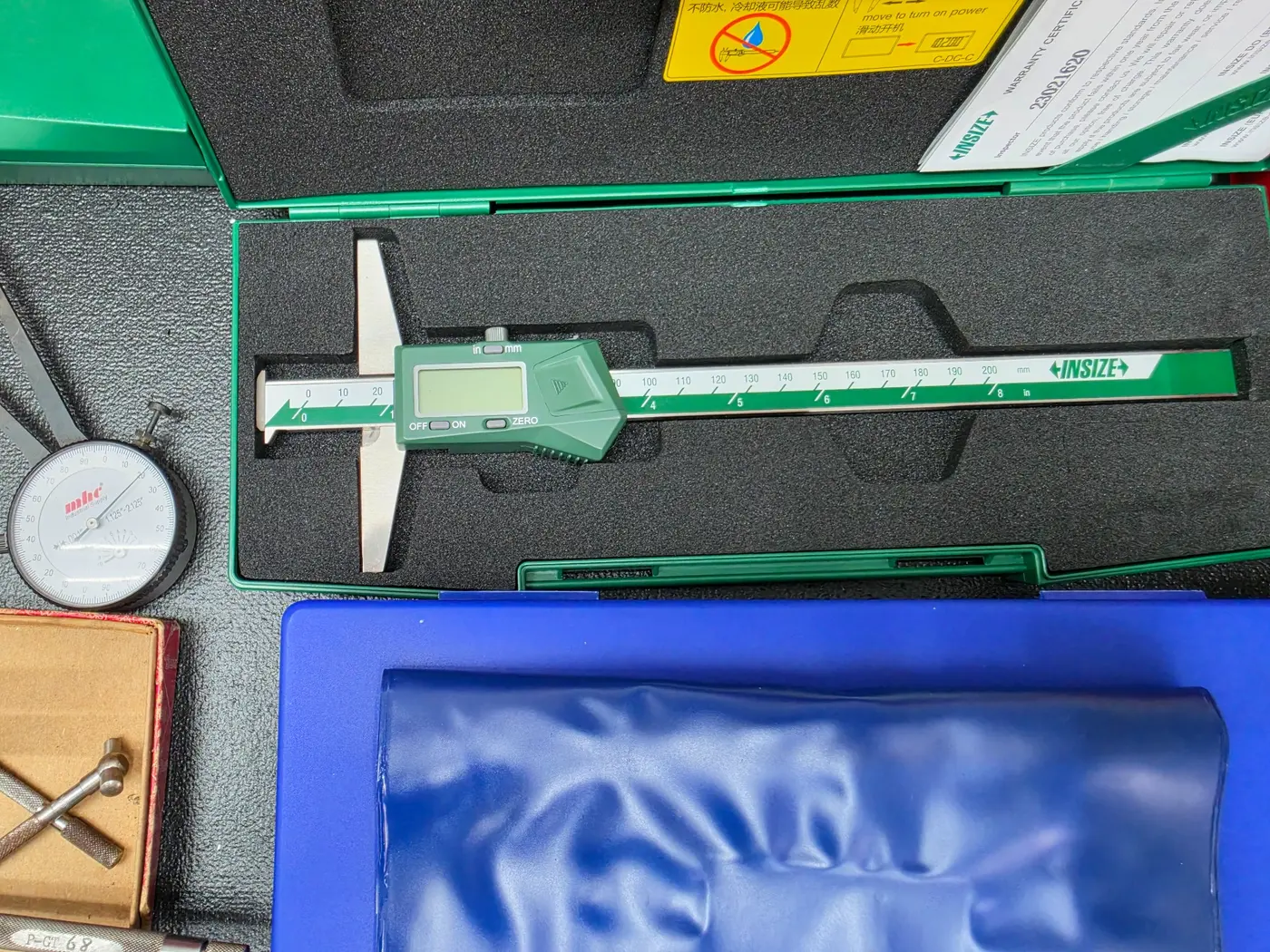 INSIZE 1144-200A Electronic Double-Hook Depth Gauge